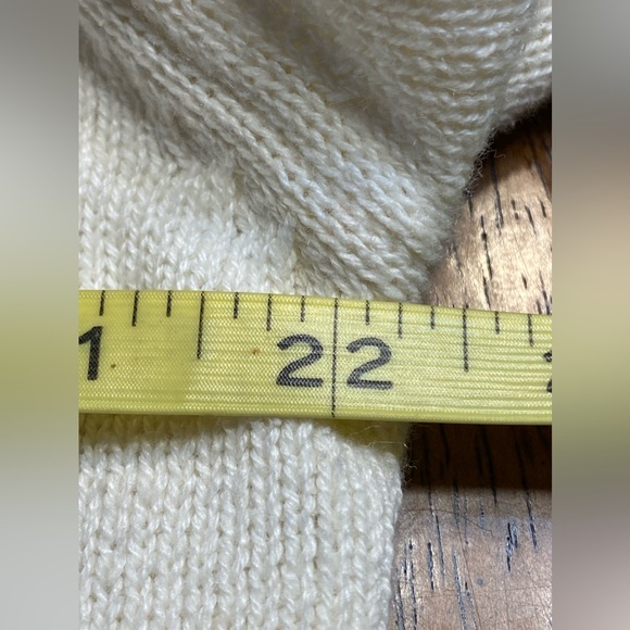 Theme Works by Kikit women’s Christmas sweater size large. Ugly Christmas? - Picture 14 of 16